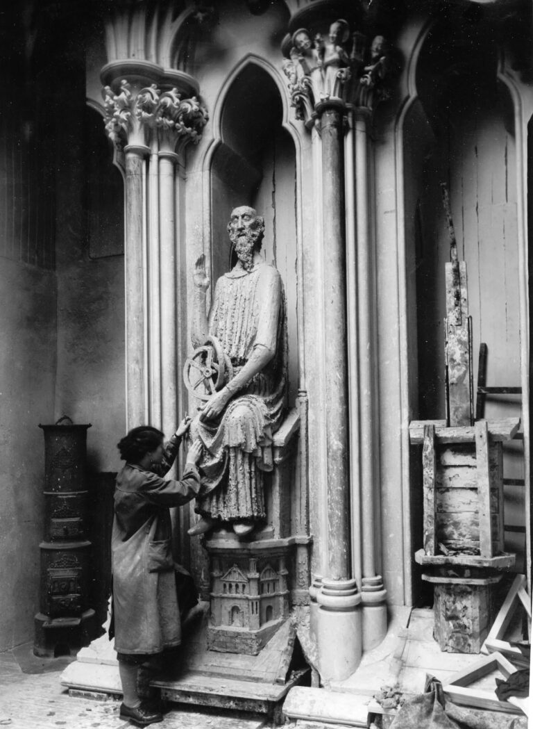 "Profeten Ezekiel" - Nidarosdomens vestfront